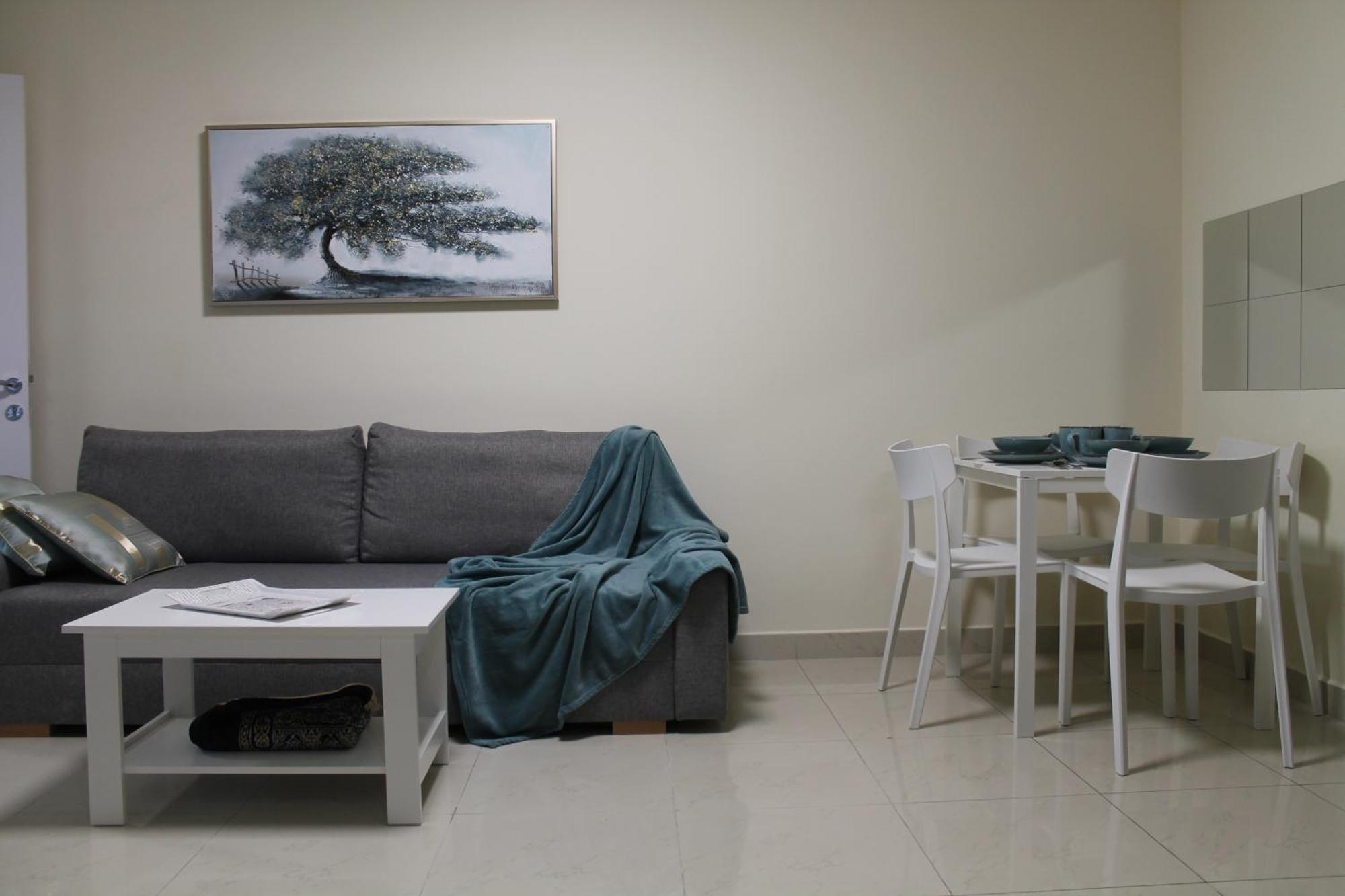 Apartment Newly Furnished 1 Bedroom, High Floor, Amazing View, Close To Metro *